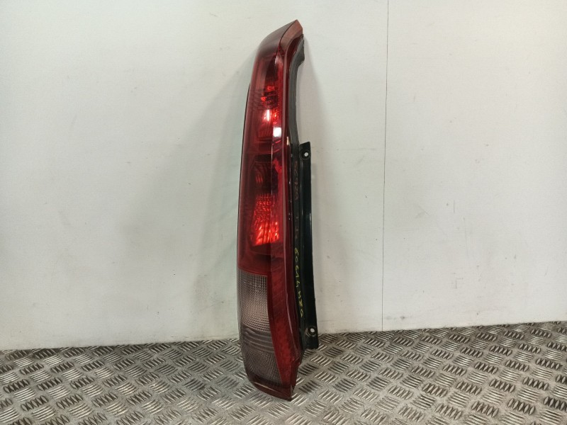 Recambio de piloto trasero izquierdo para nissan x-trail i (t30) 2.2 di 4x4 referencia OEM IAM 265558H301  
