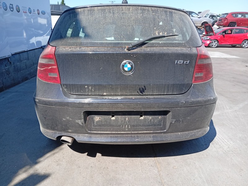 Recambio de paragolpes trasero para bmw 1 (e81) 118 d referencia OEM IAM 51127136089  