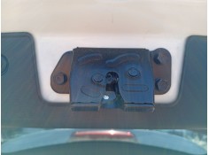 Recambio de cerradura maletero / porton para kia carens iv 1.7 crdi referencia OEM IAM 812302W000  