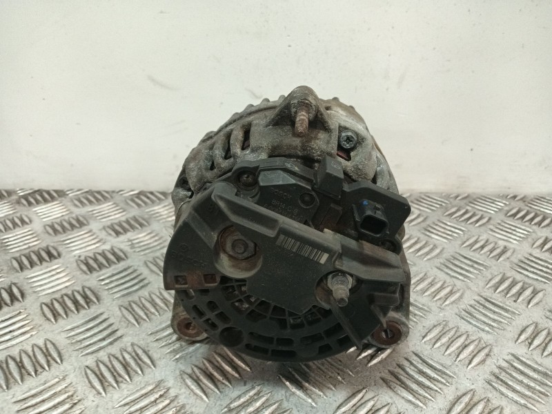 Recambio de alternador para renault clio iii referencia OEM IAM 231008578R 0124425093 