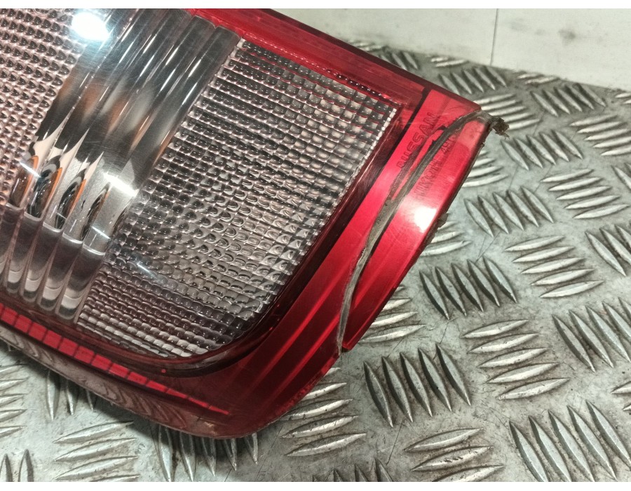 Recambio de piloto trasero izquierdo para nissan x-trail i (t30) 2.2 di 4x4 referencia OEM IAM 265558H301  