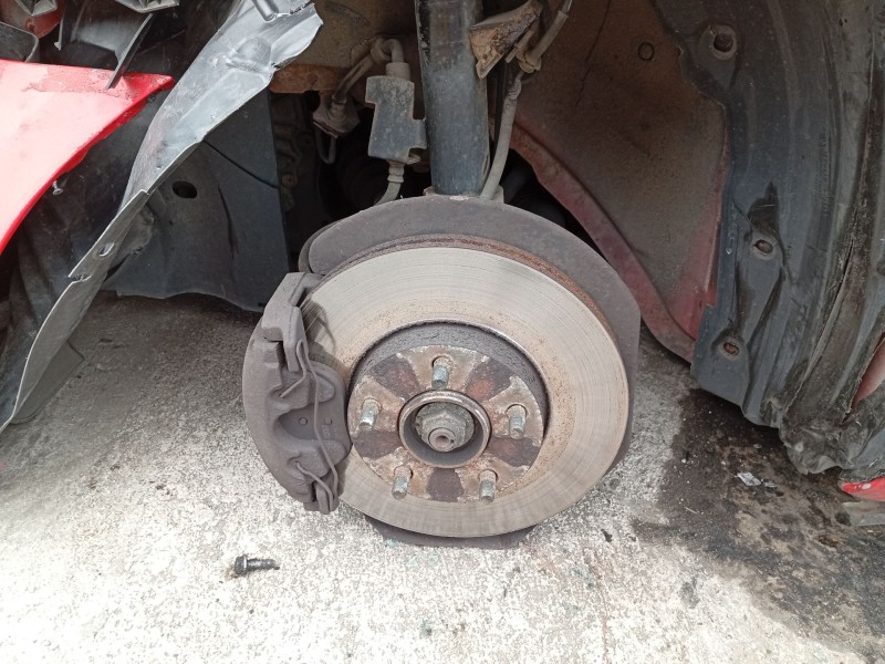 Recambio de mangueta delantera izquierda para mazda 3 (bk) 1.6 (bk14) referencia OEM IAM BP4K33031D  