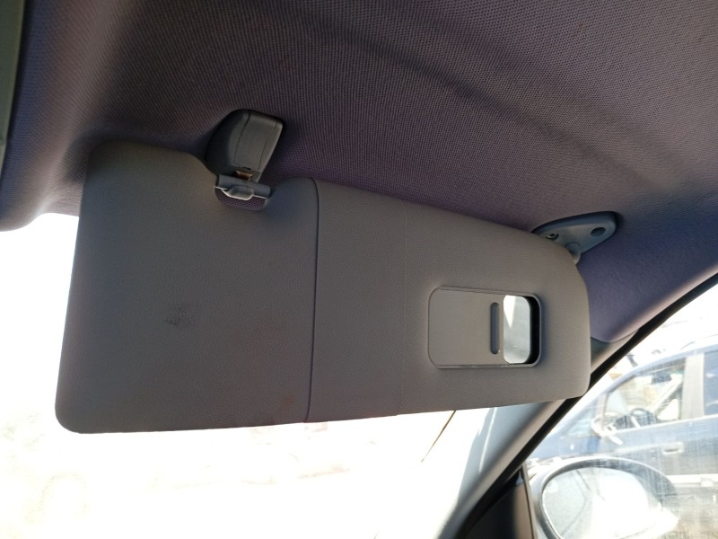 Recambio de parasol derecho para bmw 1 (e81) 118 d referencia OEM IAM 51167252506  