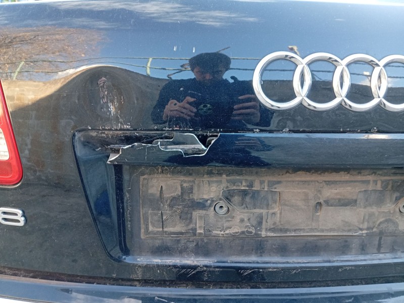 Recambio de porton trasero para audi a8 d3 (4e2, 4e8) 4.2 tdi quattro referencia OEM IAM 4E0827023A  
