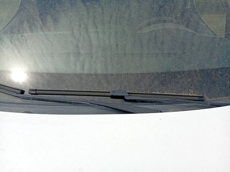 Recambio de brazo limpia delantero izquierdo para peugeot partner furgoneta/monovolumen 1.6 hdi referencia OEM IAM 6429FG  