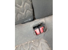 Recambio de enganche cinturon trasero derecho para opel corsa d (s07) 1.4 (l08, l68) referencia OEM IAM 13276908  