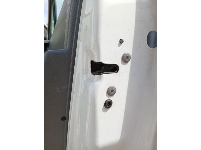 Recambio de cerradura puerta delantera derecha para peugeot partner furgoneta/monovolumen 1.6 hdi referencia OEM IAM 9135EA  