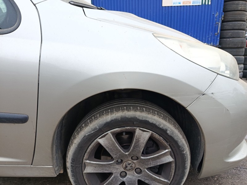 Recambio de aleta delantera derecha para peugeot 207 sw (wk_) 1.6 hdi referencia OEM IAM   