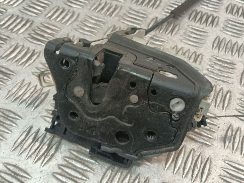 Recambio de cerradura puerta delantera derecha para seat leon (1p1) referencia OEM IAM M12790  