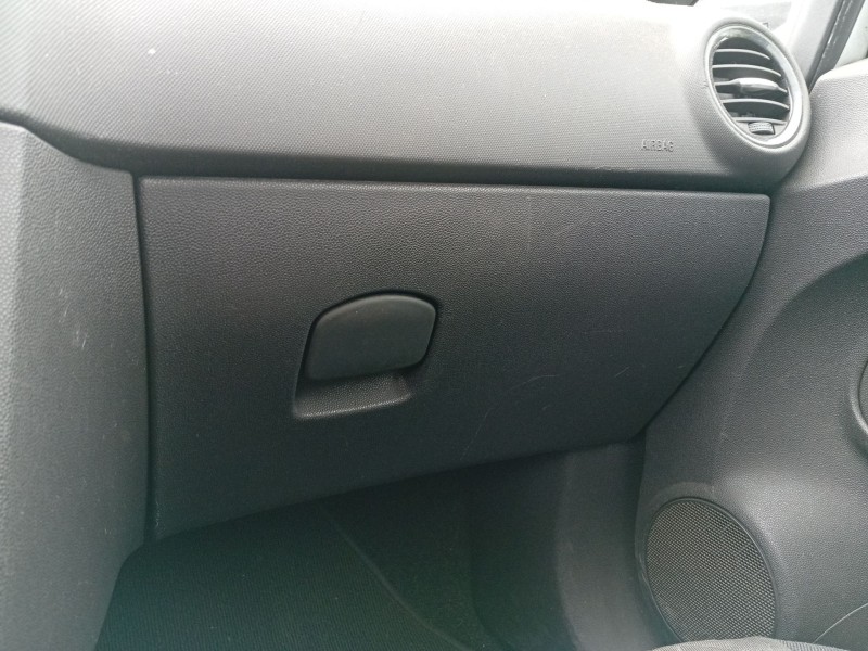Recambio de guantera para opel corsa d (s07) 1.4 (l08, l68) referencia OEM IAM 13205274  