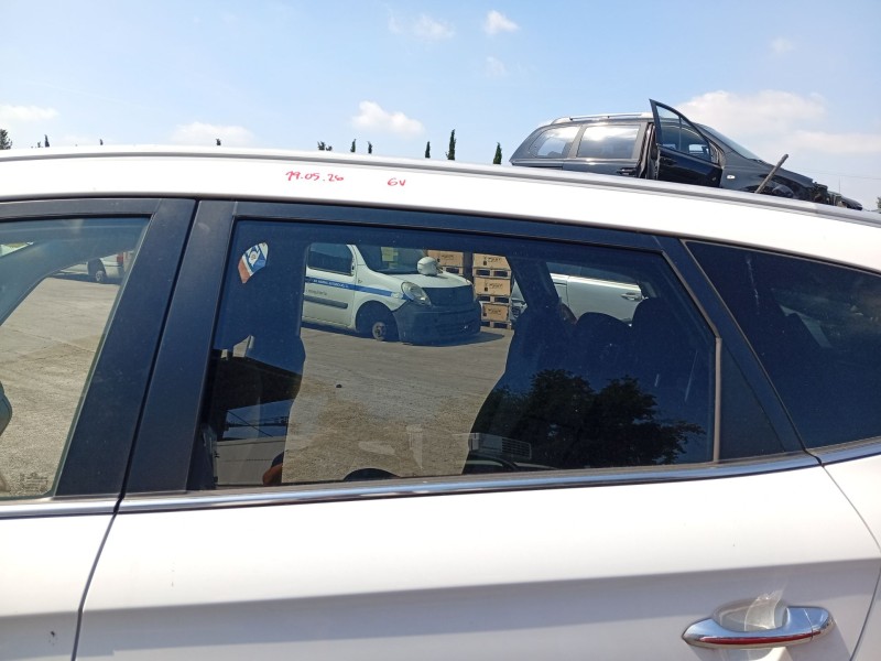 Recambio de luna trasera izquierda para kia carens iv 1.7 crdi referencia OEM IAM 83410A4020  