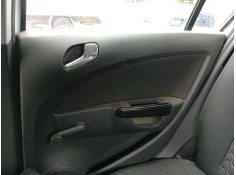 Recambio de guarnecido puerta trasera derecha para opel corsa d (s07) 1.4 (l08, l68) referencia OEM IAM 13232907  