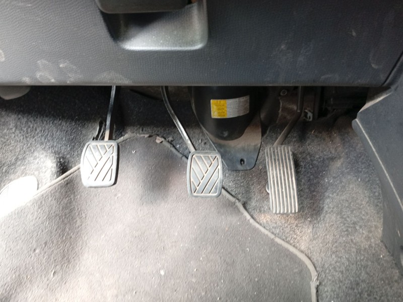 Recambio de pedal embrague para suzuki swift iii (mz, ez) 1.3 ddis (rs 413d) referencia OEM IAM   