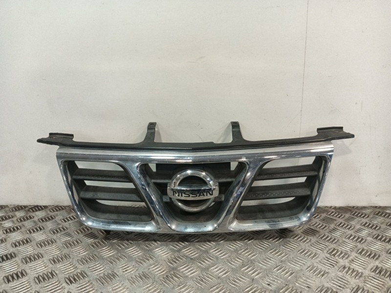 Recambio de rejilla delantera para nissan x-trail i (t30) 2.2 di 4x4 referencia OEM IAM 623108H700 623108H70C 