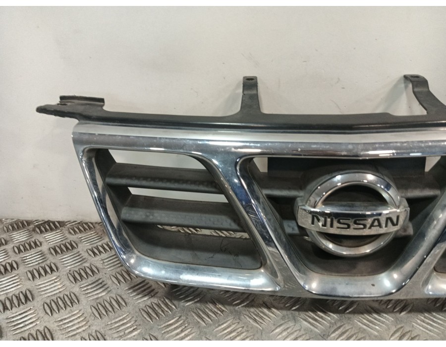 Recambio de rejilla delantera para nissan x-trail i (t30) 2.2 di 4x4 referencia OEM IAM 623108H700 623108H70C 