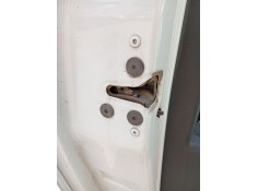 Recambio de cerradura puerta trasera izquierda para renault clio iii (br0/1, cr0/1) 1.5 dci referencia OEM IAM 8200350757  