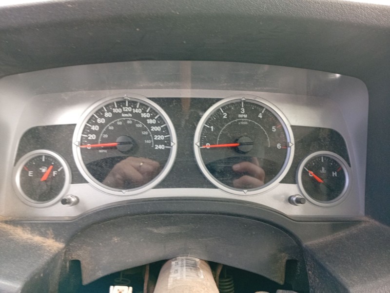 Recambio de cuadro instrumentos para jeep patriot 2.0 crd cat referencia OEM IAM 05107018AF  