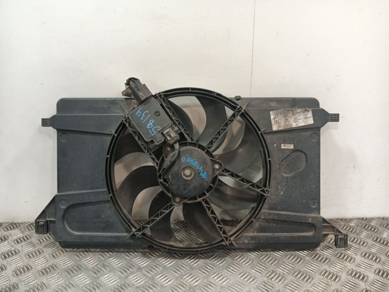 Recambio de electroventilador para ford focus berlina (cap) referencia OEM IAM 3M518C607EC 940002904 