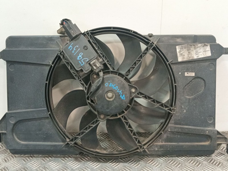Recambio de electroventilador para ford focus berlina (cap) referencia OEM IAM 3M518C607EC 940002904 