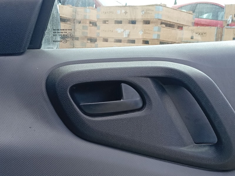 Recambio de maneta interior delantera derecha para peugeot partner furgoneta/monovolumen 1.6 hdi referencia OEM IAM 9144C1  