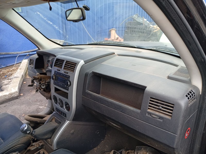 Recambio de salpicadero para jeep patriot 2.0 crd cat referencia OEM IAM   