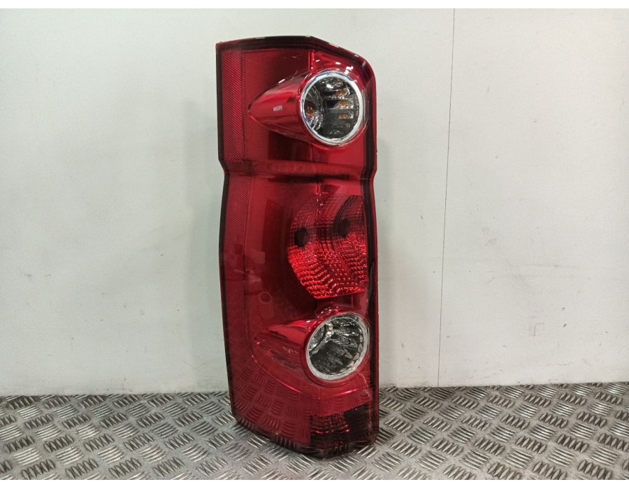 Recambio de piloto trasero izquierdo para volkswagen crafter 30-50 furgoneta (2e_) 2.0 tdi referencia OEM IAM M611549  