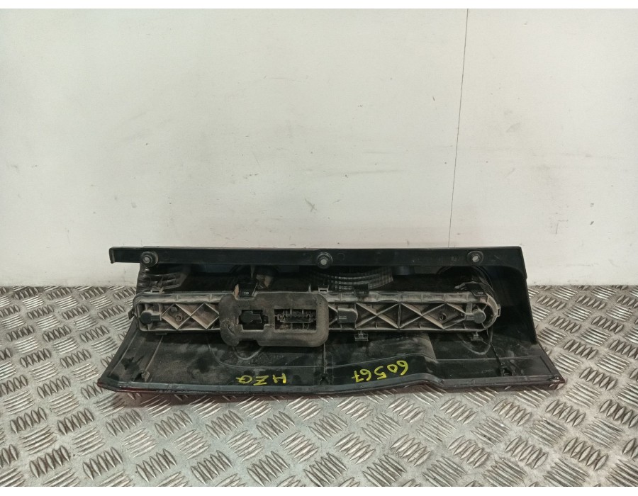 Recambio de piloto trasero izquierdo para volkswagen crafter 30-50 furgoneta (2e_) 2.0 tdi referencia OEM IAM M611549  