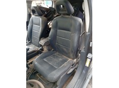 Recambio de asiento delantero izquierdo para jeep patriot 2.0 crd cat referencia OEM IAM 68105127AA  