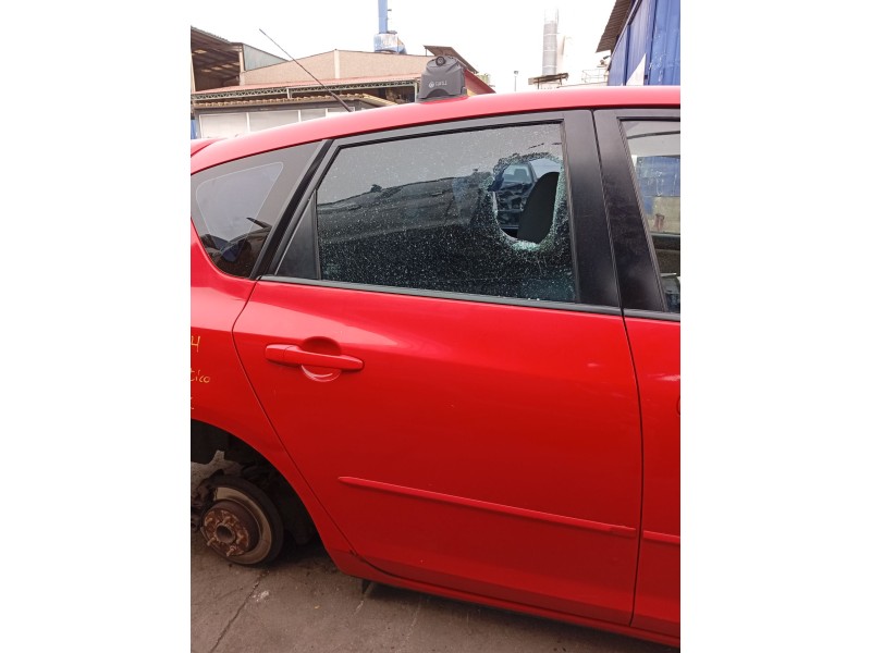 Recambio de puerta trasera derecha para mazda 3 (bk) 1.6 (bk14) referencia OEM IAM BPYK7202XE  