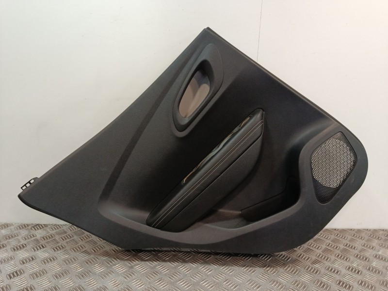 Recambio de guarnecido puerta trasera izquierda para renault kadjar (ha_, hl_) 1.6 dci 130 referencia OEM IAM 156088702O  