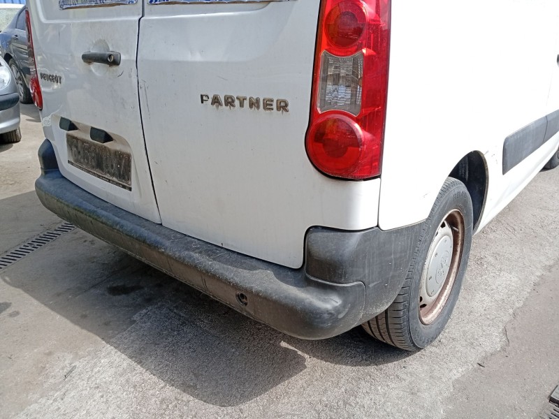 Recambio de paragolpes trasero para peugeot partner furgoneta/monovolumen 1.6 hdi referencia OEM IAM 7410GE 7410GG 