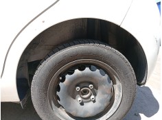 Recambio de paso de rueda trasero izquierdo para citroën c1 (pm_, pn_) 1.0 referencia OEM IAM B000987580  