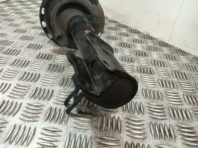 Recambio de amortiguador delantero izquierdo para opel astra h berlina referencia OEM IAM 22214601 24466542 644609745
