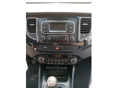 Recambio de pantalla / mando multifuncion para kia carens iv 1.7 crdi referencia OEM IAM 96170A4610CA  