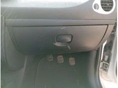 Recambio de guantera para renault clio iii (br0/1, cr0/1) 1.5 dci referencia OEM IAM 8200407712 / 7701208804 7701208804 