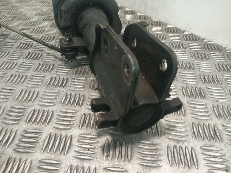 Recambio de amortiguador delantero izquierdo para nissan primastar (x..) referencia OEM IAM 8200728279 03071000767 