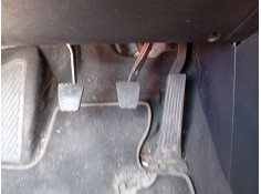 Recambio de pedal acelerador para kia carens iv 1.7 crdi referencia OEM IAM 32700A4100  