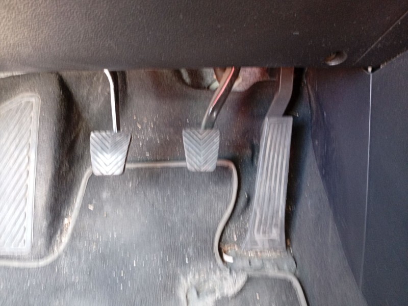 Recambio de pedal acelerador para kia carens iv 1.7 crdi referencia OEM IAM 32700A4100  