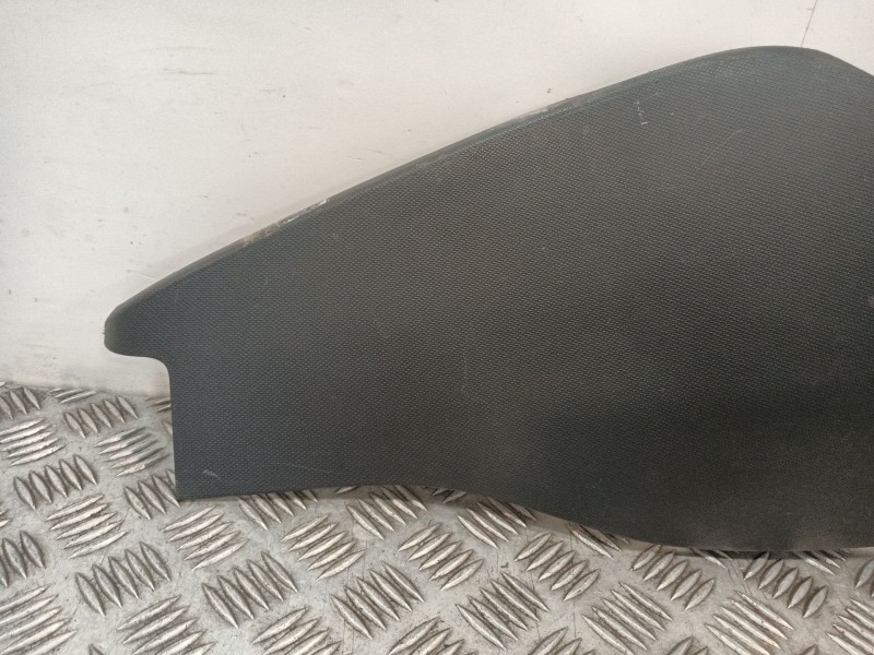 Recambio de moldura para renault clio iv (bh_) 1.5 dci 75 referencia OEM IAM 6893117550R  