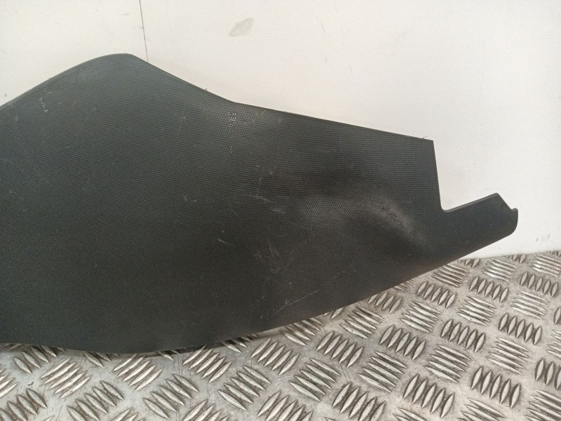 Recambio de moldura para renault clio iv (bh_) 1.5 dci 75 referencia OEM IAM 6893117550R  