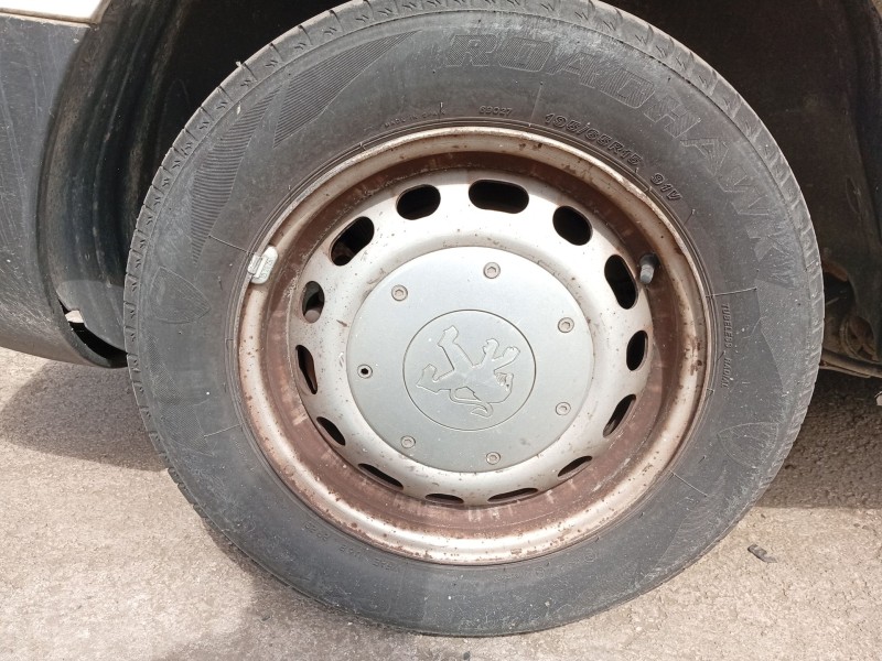 Recambio de pinza freno trasera derecha para peugeot partner furgoneta/monovolumen 1.6 hdi referencia OEM IAM 444894 4402F6 