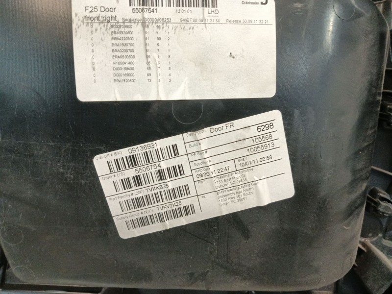 Recambio de guarnecido puerta delantera derecha para bmw x3 (f25) xdrive 20 d referencia OEM IAM 105006257  