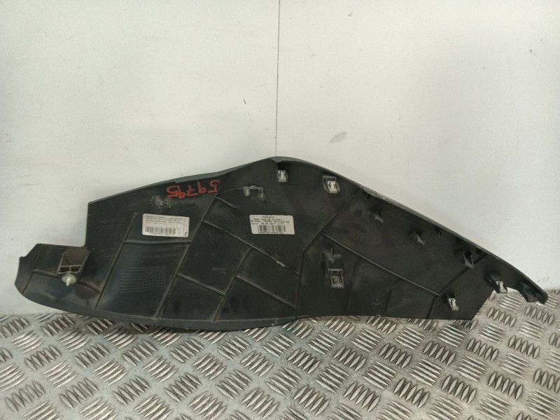 Recambio de moldura para renault clio iv (bh_) 1.5 dci 75 referencia OEM IAM 6893117550R  