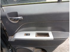 Recambio de mando elevalunas trasero derecho para jeep patriot 2.0 crd cat referencia OEM IAM   