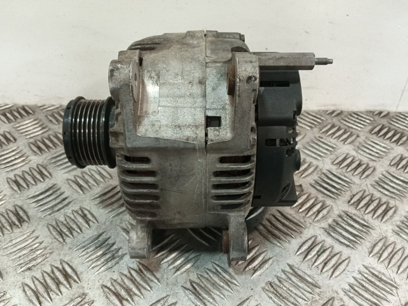 Recambio de alternador para volkswagen passat b6 (3c2) 2.0 tdi 16v referencia OEM IAM 021903026L TG17C019 2542783C