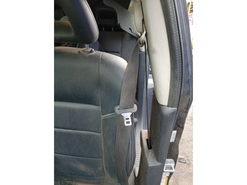 Recambio de cinturon seguridad delantero izquierdo para jeep patriot 2.0 crd cat referencia OEM IAM   