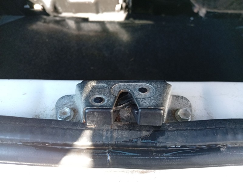 Recambio de cerradura maletero / porton para toyota aygo (_b1_) 1.0 (kgb10_) referencia OEM IAM 693500H010  