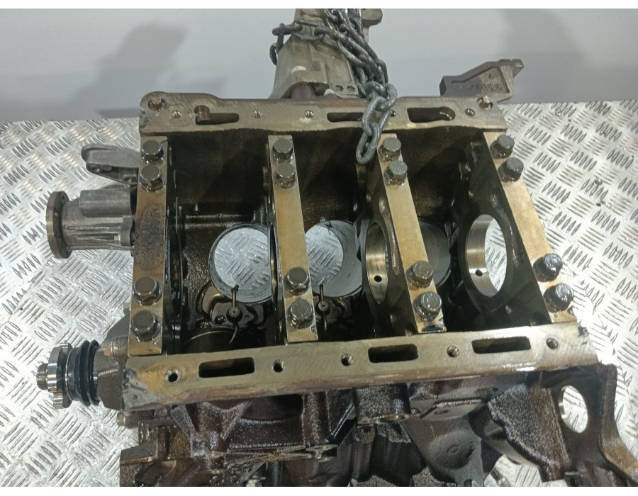 Recambio de bloque para land rover discovery iv (l319) 3.0 sdv6 4x4 referencia OEM IAM 9X2Q-6015-AC  
