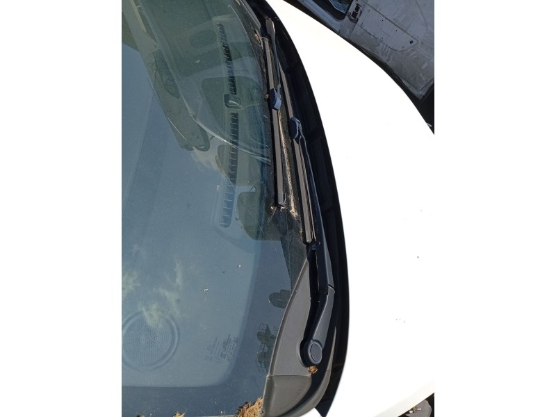 Recambio de torpedo para kia carens iv 1.7 crdi referencia OEM IAM   