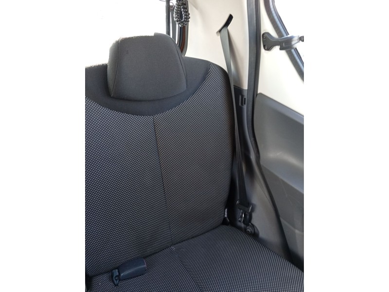 Recambio de cinturon seguridad trasero izquierdo para toyota aygo (_b1_) 1.0 (kgb10_) referencia OEM IAM 733700H010C3  